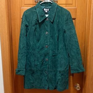 New D&Co. Elegant Green Suede Coat Size L